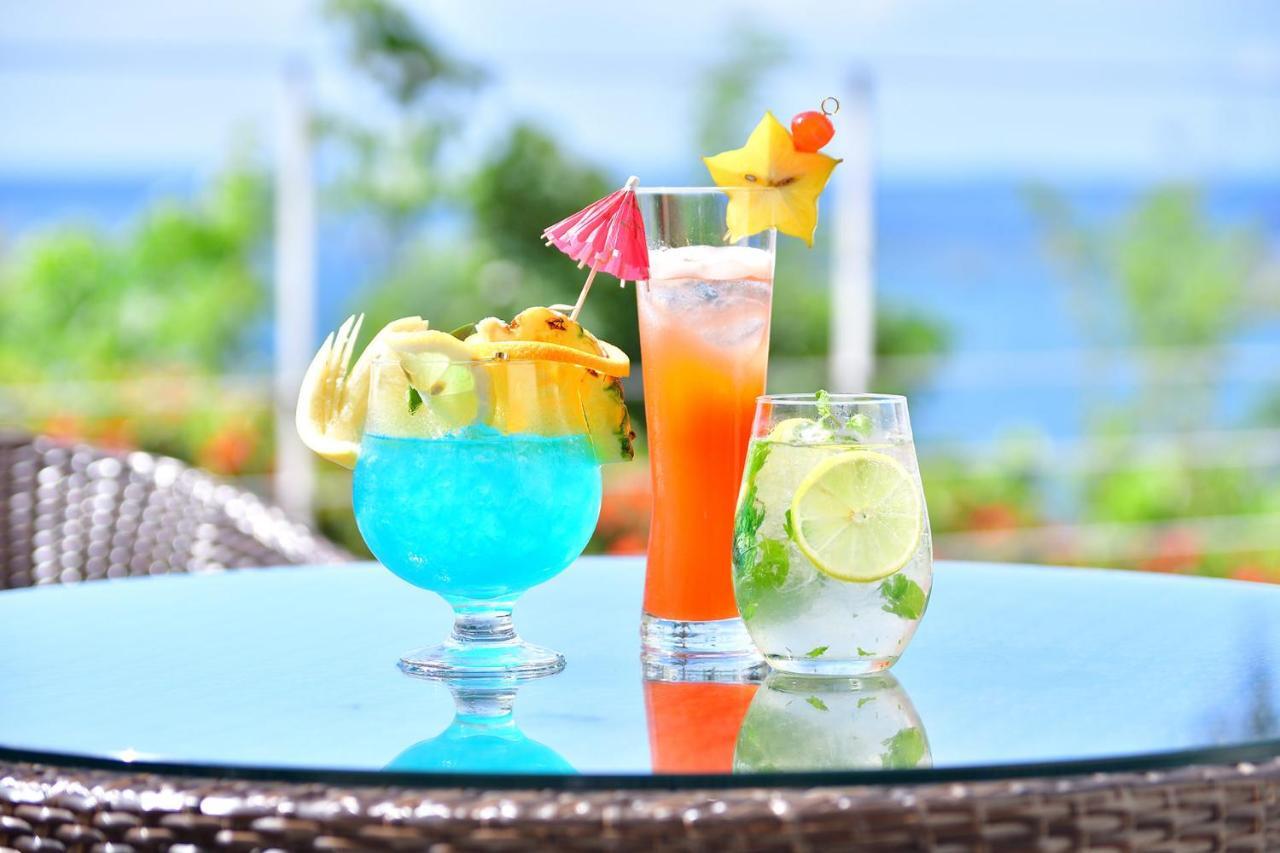 Senagajima Island Resort & Spa Tomigusuku Екстериор снимка